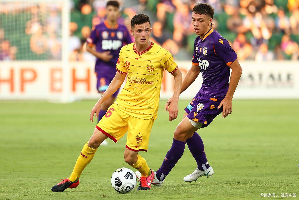 西悉尼流浪者中场大将伤愈复出，战蒙特雷阵容稳固