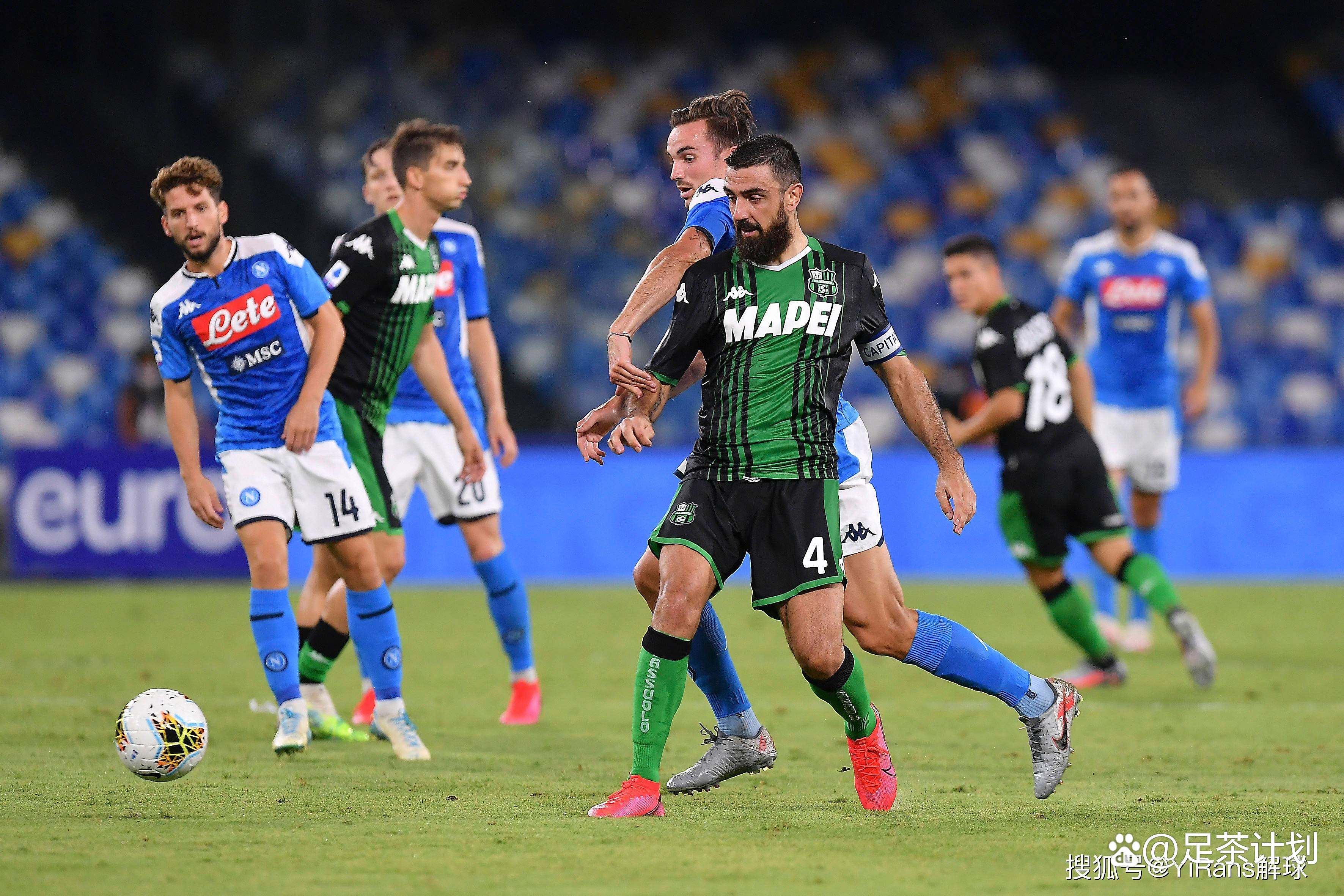 萨索洛主场大胜那不勒斯，提前锁定保级资格的简单介绍