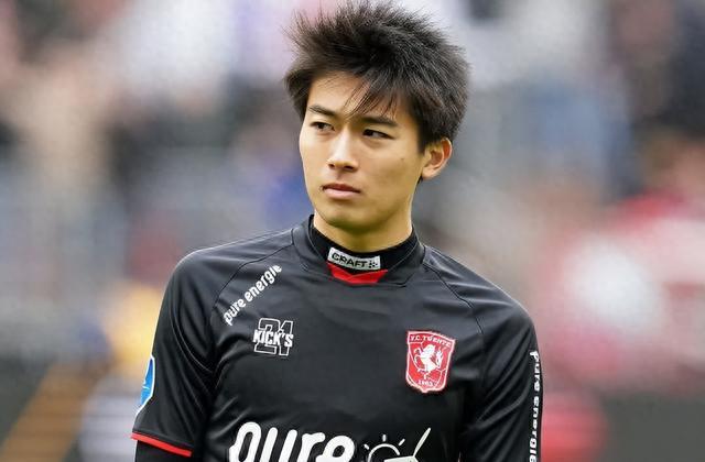 爱游戏登录入口-日本足球队球员表现出色