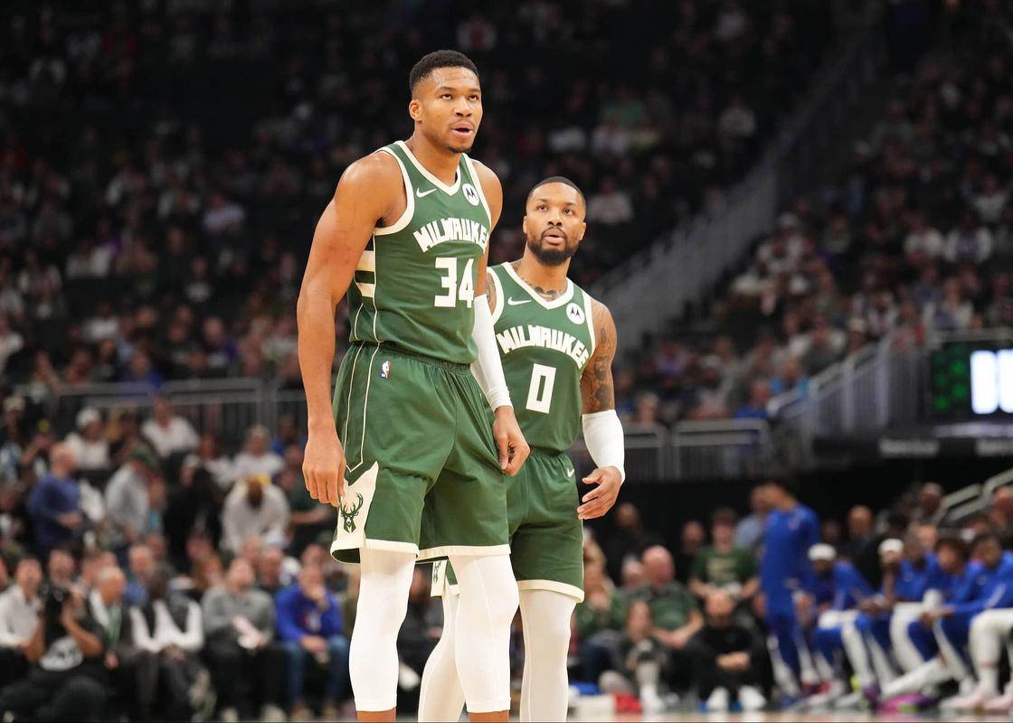 爱游戏登录-雄鹿主场力克热火，争夺东部头名战火愈盛的简单介绍