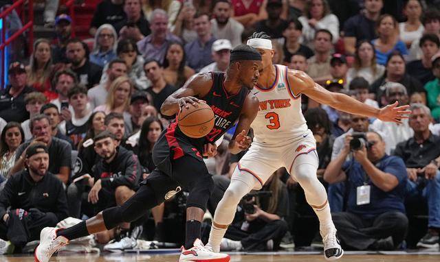 爱游戏体育网站-热火击败尼克斯，赢下比赛