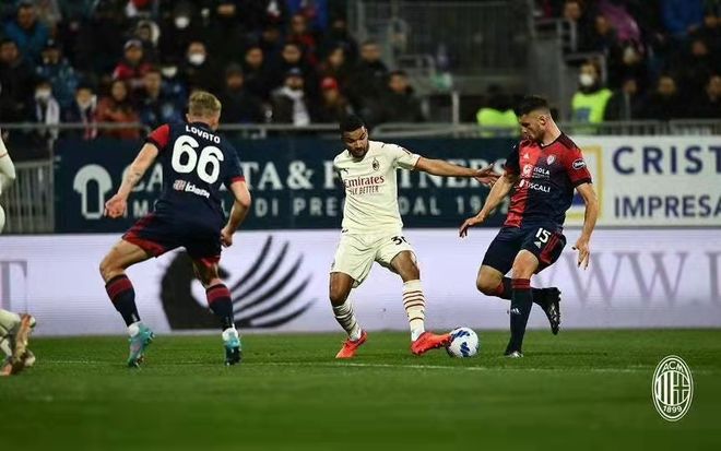 瓦伦西亚遭遇两连败，实力打脸让球迷心寒的简单介绍