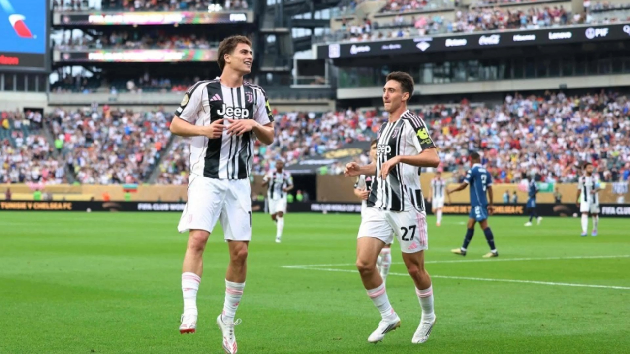 尤文图斯教练赞扬球队表现,客场击败对手 尤文图斯教练赞扬球队表现,客场击败对手