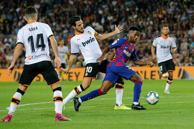 包含格拉纳达主场大胜，保级前景一片光明的词条