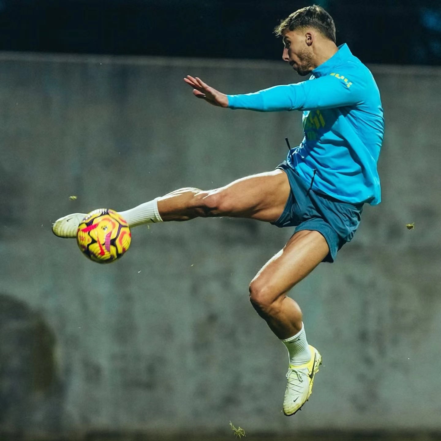 莱斯特城锋线表现稳定,多次破门帮助球队拿下胜利的简单介绍 莱斯特城锋线表现稳定,多次破门帮助球队拿下胜利的简单介绍