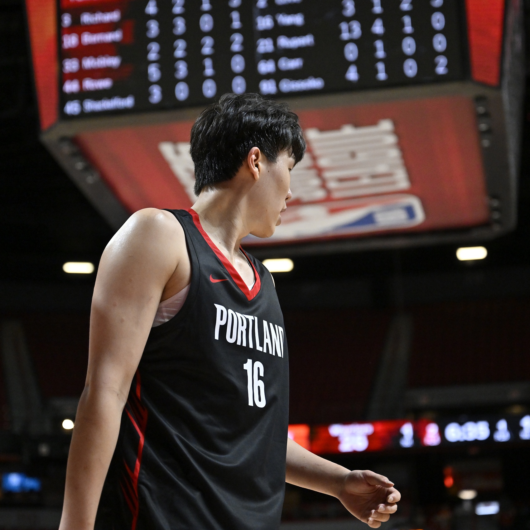 爱游戏官方入口-包含森林狼大胜开拓者，拿下关键胜利的词条