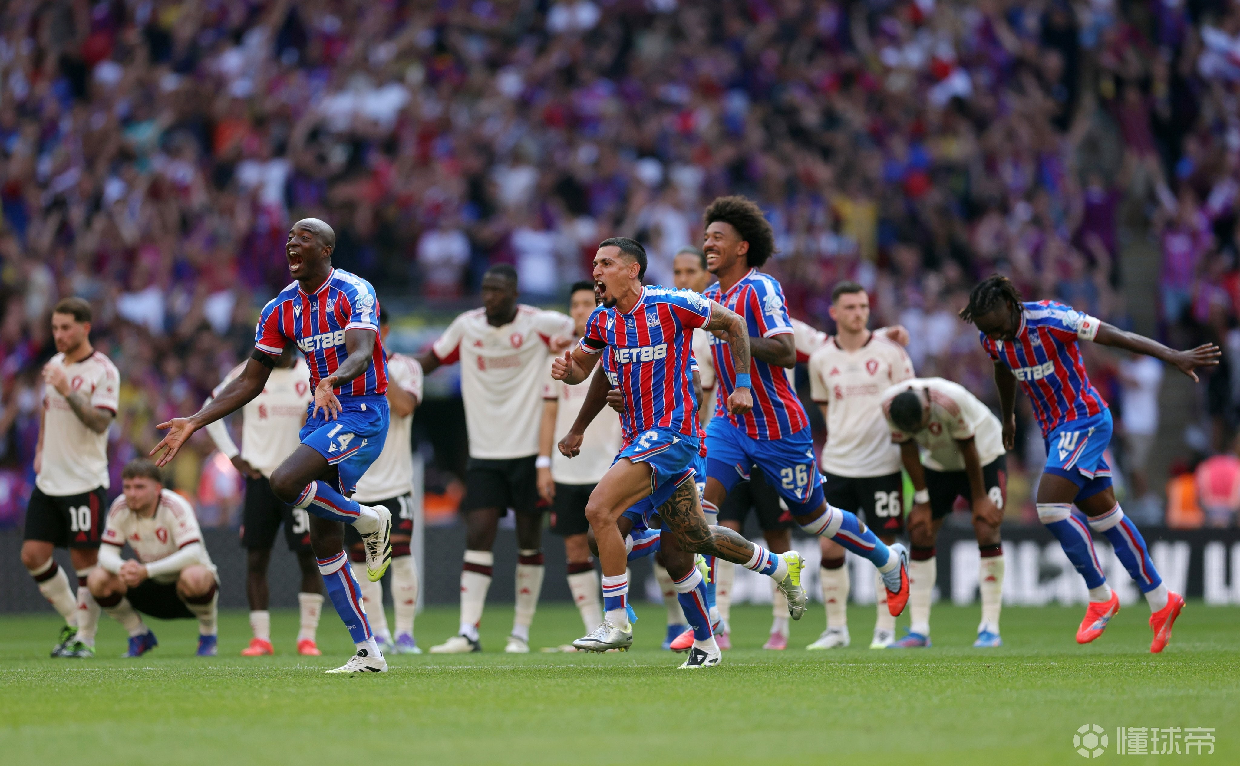 关于利物浦力擒水晶宫,继续保持联赛不败的信息 关于利物浦力擒水晶宫,继续保持联赛不败的信息