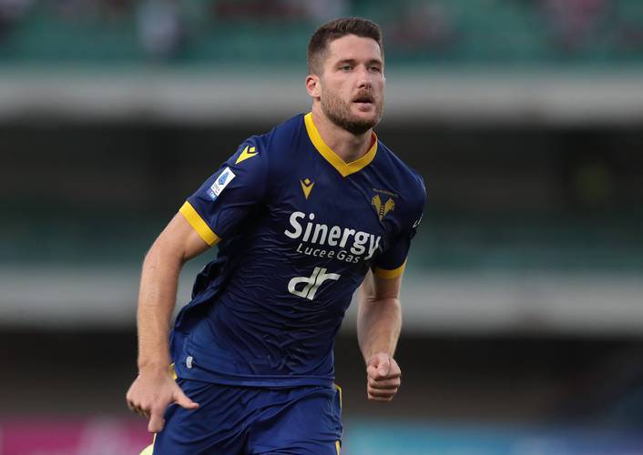 关于博洛尼亚客场势不可挡，维罗纳遭遇惨败的信息